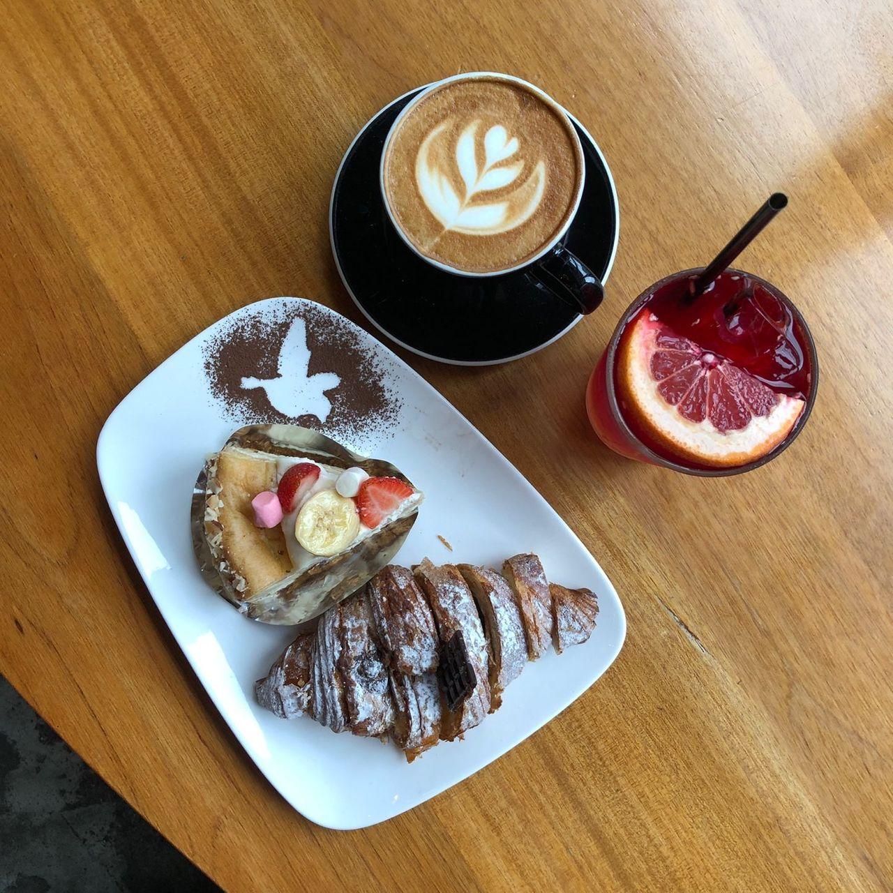 Hongdae Yeonnam Cafe (10% Off)